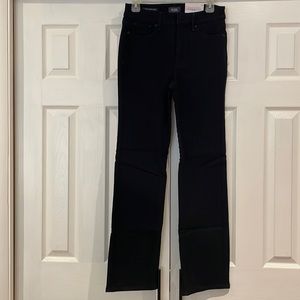 NYDJ  Marilyn Straight Jean Size 6